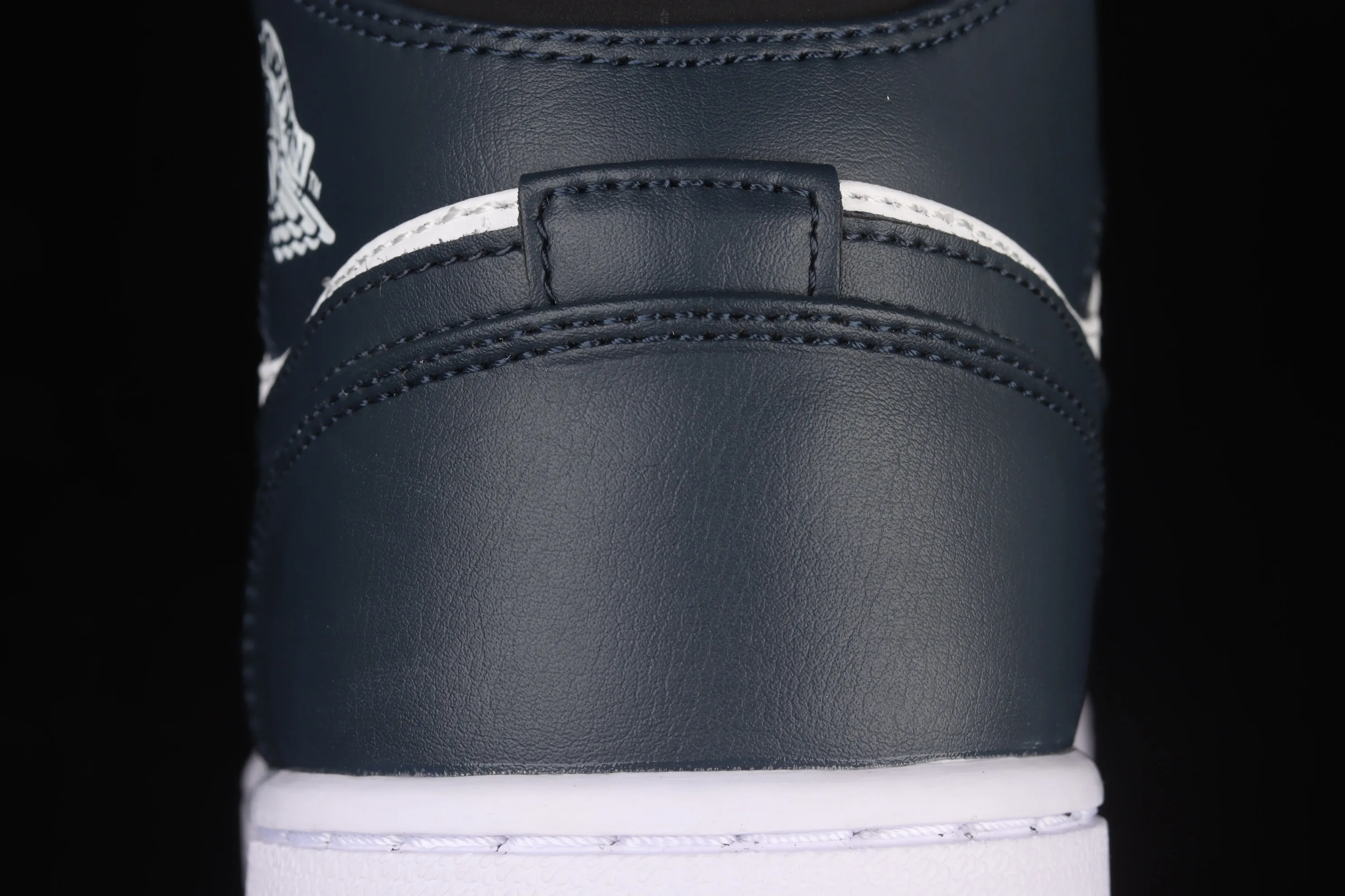 All categories Air Jordan Jordan series basketball shoes Air Jordan 1 Mid Different versions Air Jordan 1 Mid "Dark Teal" AJ1 Qiao 1 Qinglan China basketball shoes 554724-411